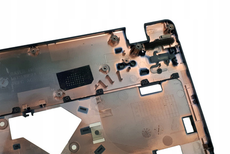 OBUDOWA GÓRNA PACKARD BELL TK36 TK81 TK83 TK85 TK87 PEW96